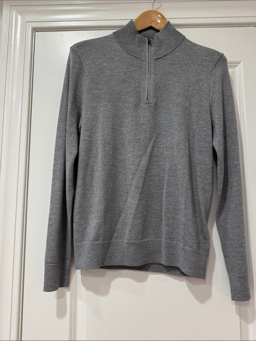 Men’s Banana Republic quarter zip size small